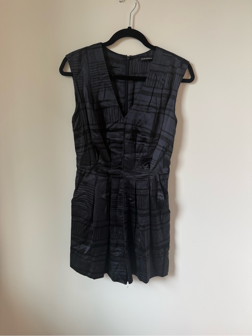 Club Monaco Black Patterned Sleeveless Romper